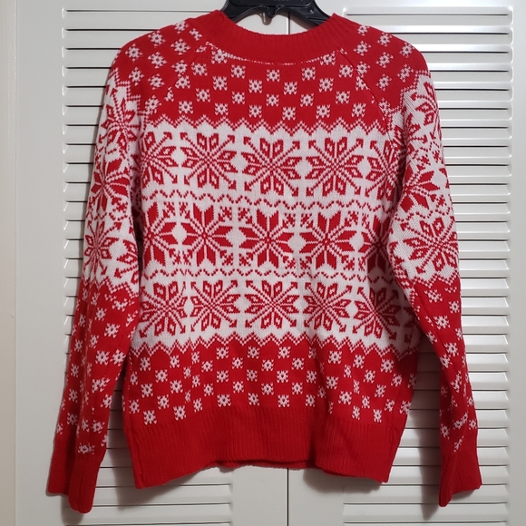NWOT Christmas snowflake sweater - Picture 4 of 4